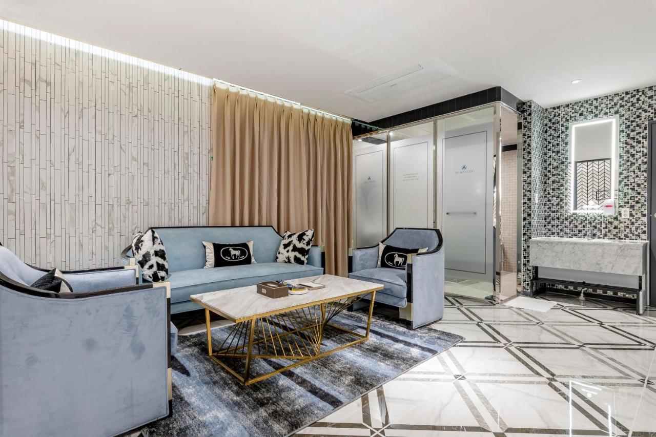 Air Sky Hotel Busan Eksteriør billede